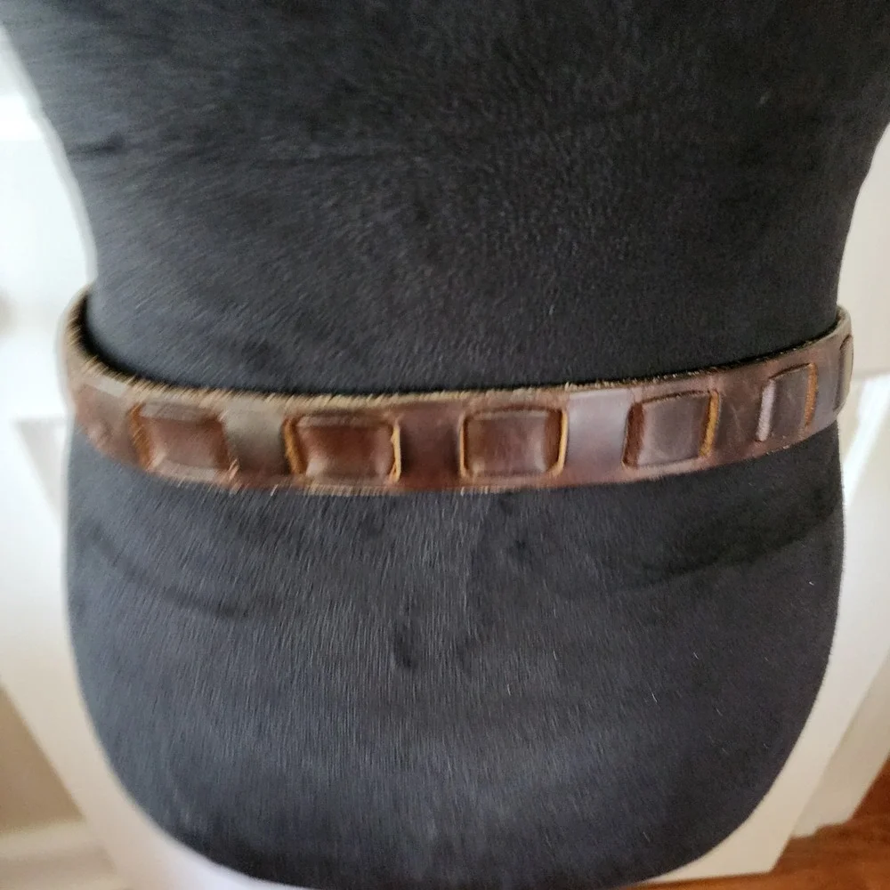 Women's Vintage 90'sBrown Adjustable Belt 37